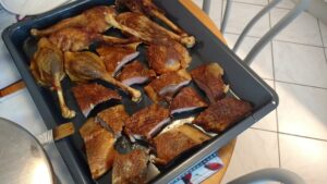 ドイツの冬の楽しみ⛄ ~クリスマスマーケットと伝統料理~❤️💚🤍